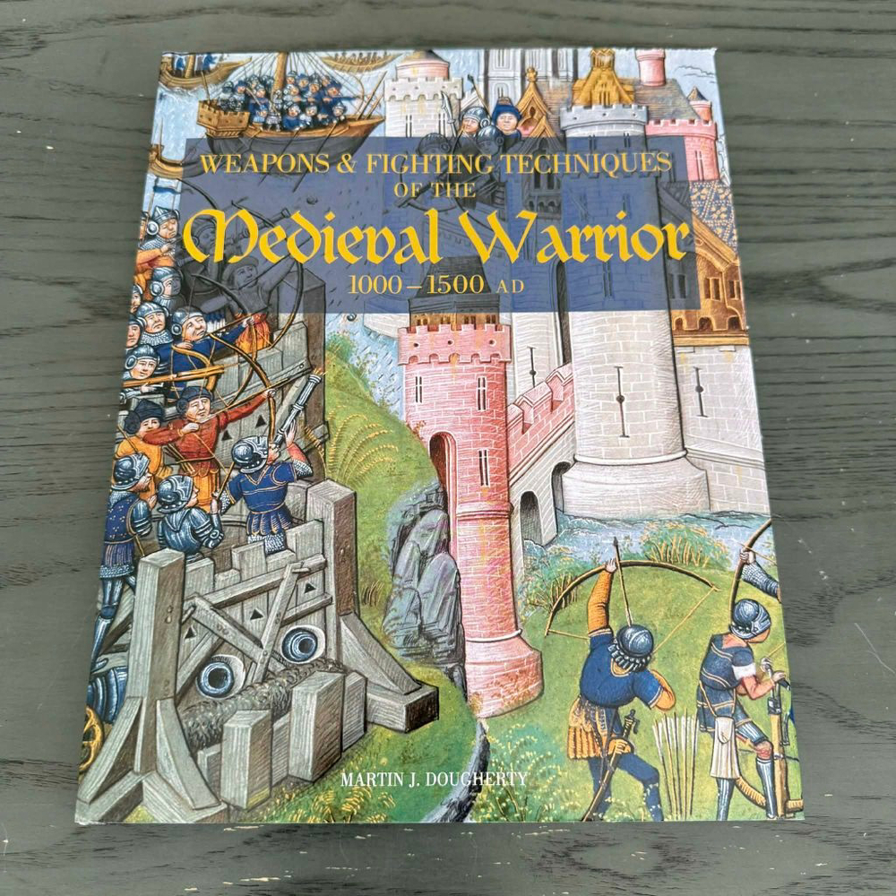 Weapons & Fighting Techniques of the Medieval Chartwell Books